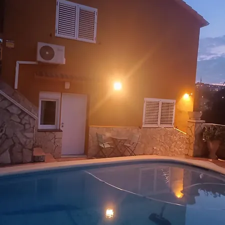 公寓 Vip Poolsuite 卡拉费尔