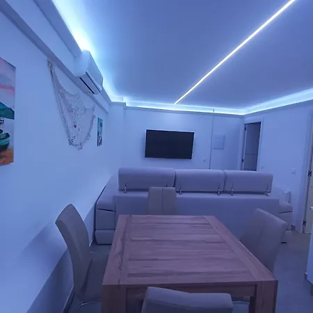 Апартаменты Vip Poolsuite *