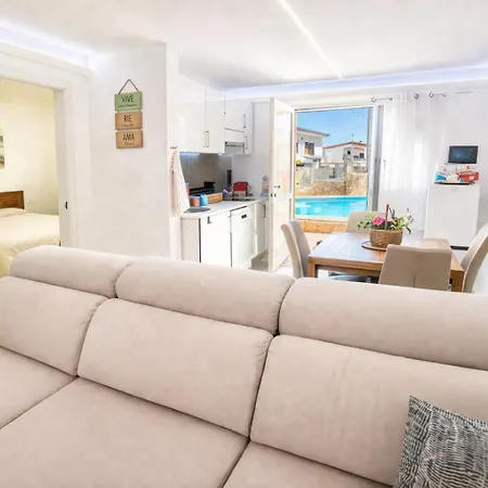 Apartament Vip Private Poolsuite Calafell
