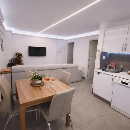Vip Private Poolsuite Apartament Calafell