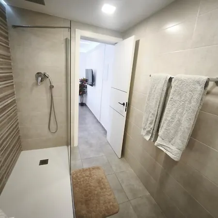 Vip Private Poolsuite Apartament *