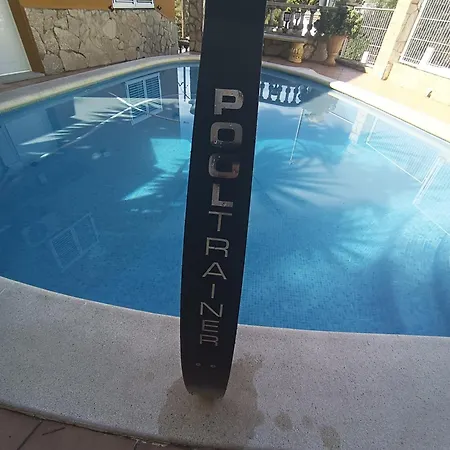 Vip Poolsuite Apartman Calafell