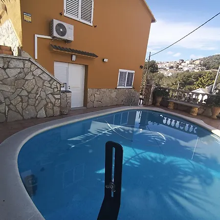 Vip Poolsuite Lägenhet Calafell